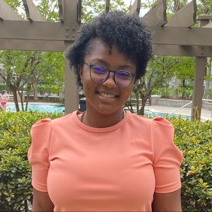 Meet your Posher, Naomi